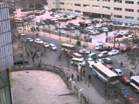 11.2 Minutes of Beijing Traffic, Pedestrians, Bicycles (1) - Beijing, China . 2005 ( 北京交通 ) Video