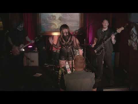 Soraia live at The Redwood Bar