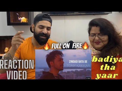 Reaction with mom | TONNY KAKKAR - Zindagi Bata de @TonyKakkar #tonnykakkar #reactionvideo