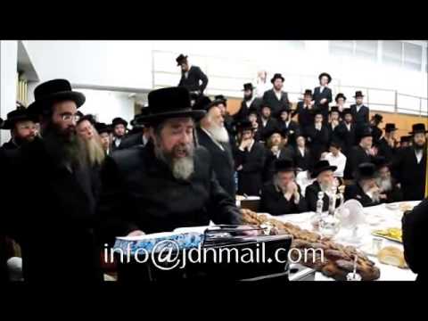 Rachmastrivka Rebbe Commemorating His Father's Yahrtzeit - Sivan 5773