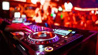 Vigiland &amp; Tham Sway - Shots &amp; Squats (Extended Mix)