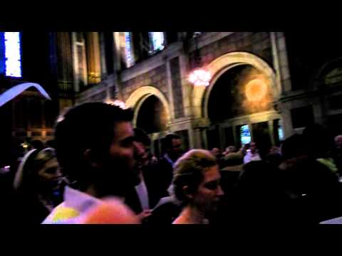 "Welcome, Happy Morning", Easter Sunday, St. Bartholomew's Church.MP4