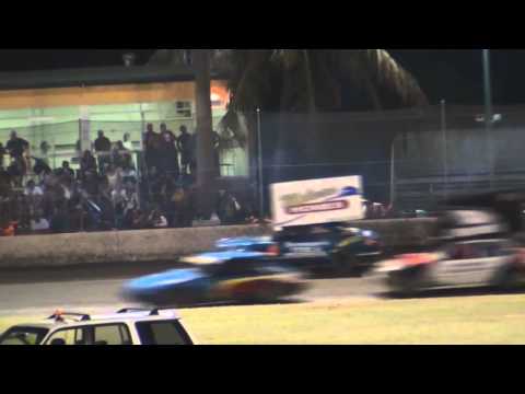 Super Stockers: Jeff Ohl Crash - Rockhampton Speedway