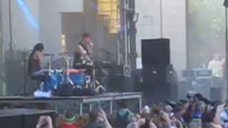 Overexposed Matt and Kim Lollapalooza 2013