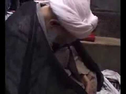 Ayatullah Behjat crying and doing Matam