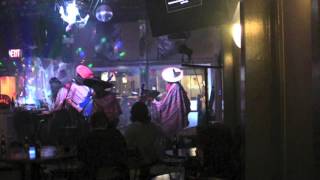 Boss is coming middle cut halloween 2015