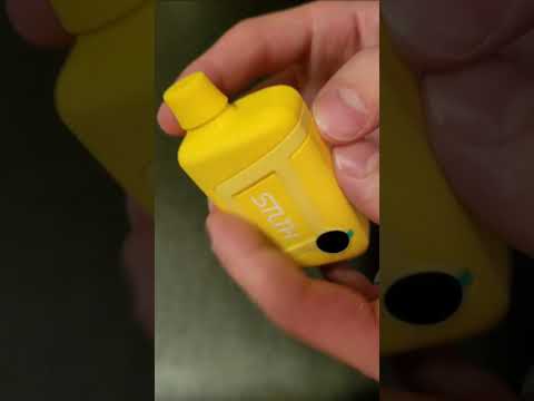 This vape has a SCREEN?? 🤯🤯 #STLTH 8K #pro #amazing #innovation #vape #led #rgb