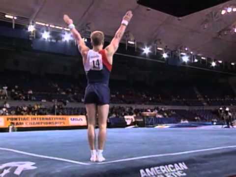 Guard Young - Floor Exercise - 2000 Pontiac International Team Championships - Men