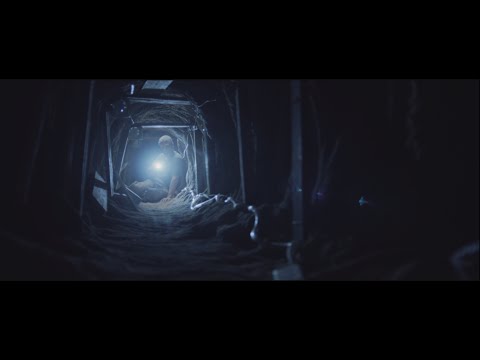 At The End Of The Tunnel (2016) Trailer