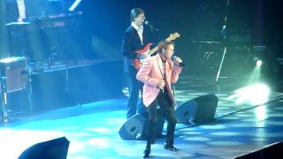 Cliff Richard &amp; The Shadows - Dancing shoes, Rotterdam 2009