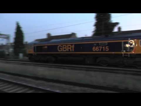 GBRF 66715 Working 0Z81 Dagenham Dock Recp Gbrf to Bescot Up Engineers Passing Barking 09/09/2015