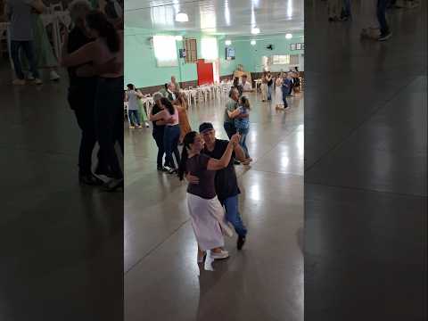 nos idosos de Coronel Vivida no Paraná.Brasil #shotrs #baile #dancarinos #dança #dance #dancina