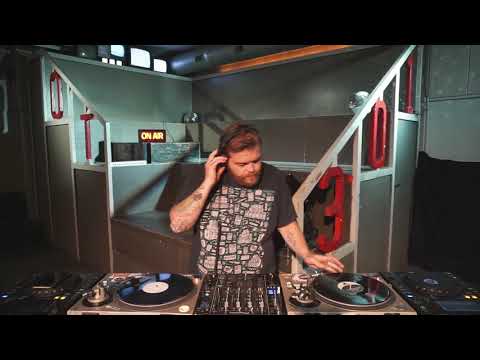 DJ Nixus @ OTR - 13-08021