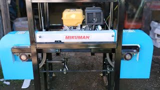 Light Blue and White, Infinite Background