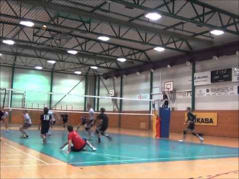 Knut low posture overhand set 13 11 2012 Junior vs Randaberg 1st set