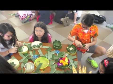 Berkeley's Middle School Make Krathongs