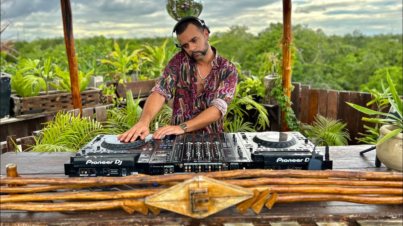 Shoao | Deep Tech House Sunset Mix 2025 | By @EPHIMERATulum