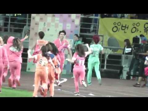 20130903 Mixed-gender 400 m Relay @ Idol Sports Athletics Championships
