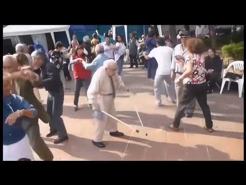 Sam the Sham and the Pharaohs, Wooly Bully - Old folks can still dance