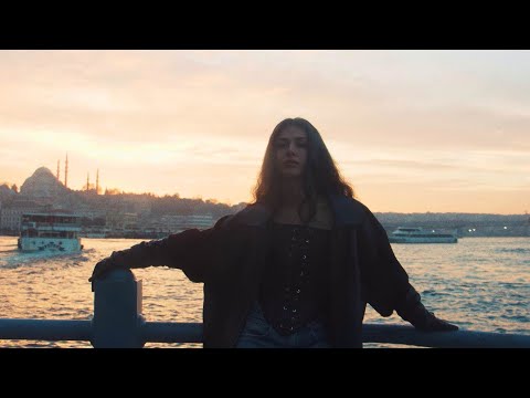 M Lisa - Şu Halime Baksana