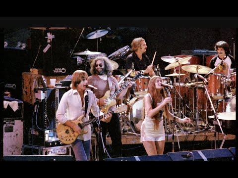 Grateful Dead: 'Looks Like Rain' 5/13/77 Chicago Auditorium Theater -Chicago, IL