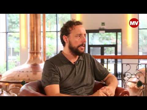 Montserrat Torrent, 99 años: “Cuando toco rejuvenezco, me olvido de la edad que tengo”