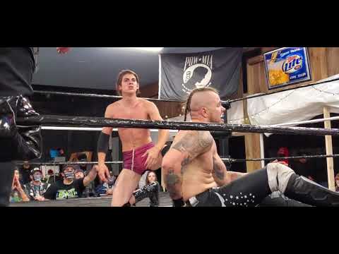 Mike Skyros(c) v Alec Price w/Howitson Davis III