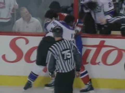 Wayne Simmonds vs Max Pacioretty