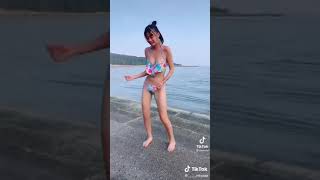 【TikTok】揺れ揺れ美女！