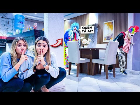 DESCOBRIMOS O ESCONDERIJO DOS PALHAÇOS DA DEEP W3B 😱😱😱