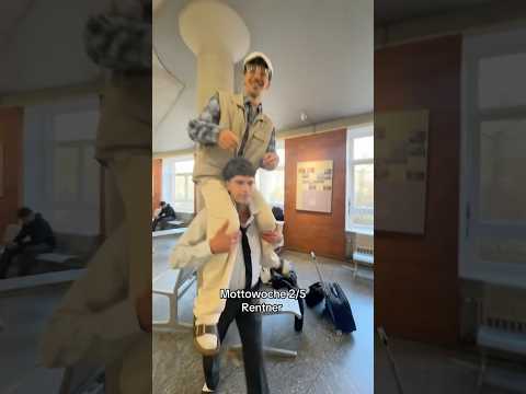 Boy shoulder ride carry your friend #carrybag #shoulderbag #carryallbag #school #tiktokvideo