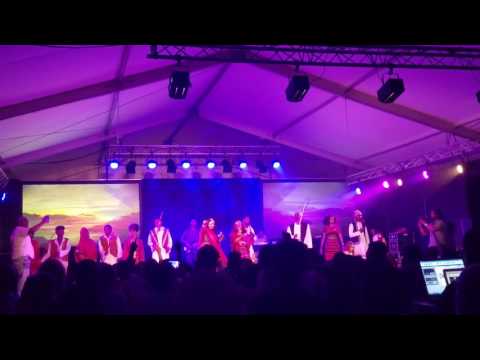 Helen Pawlos - Live 1080p HD