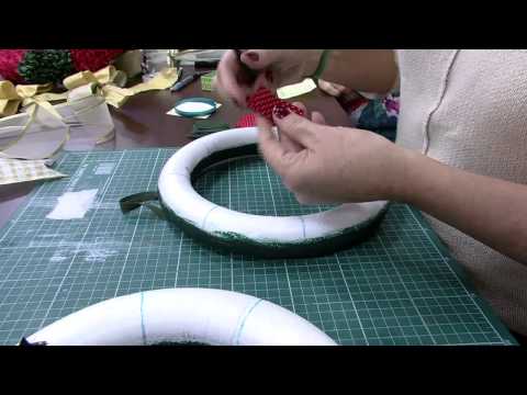 Mulher.com 26/09/2014 - Guirlanda de Natal de Retalhos por Claudia Niero - Parte 2