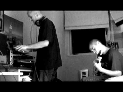 Goico y Sholo Truth - I Like It / Mienteme Tranquila Medley (improvisación acústica)