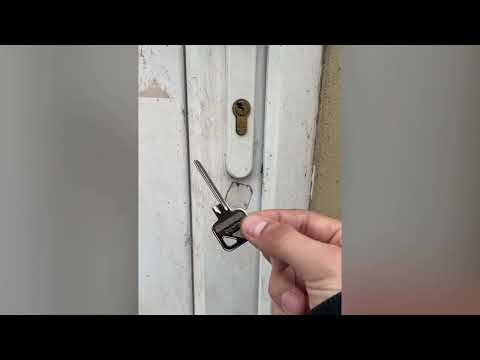 Lock Pick Mick video.