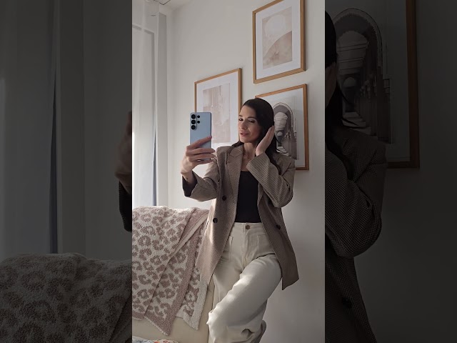 Vidéo teaser pour Samsung Galaxy S26 Ultra Review Test von Stefania | Privacy Display, 200MP Kamera, KI Features