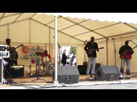 Sean Agus Nua - The Roots of Africa - Generique - Eyre Square, Galway, Ireland - September 15 2012