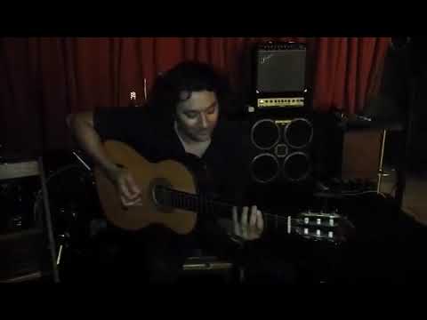 JOSEMI CARMONA - JUGANDO CON LA GUITARRA