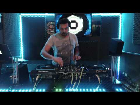 Techno Mix - Eclipse Time #3 - JHSelf - + TRACKLIST