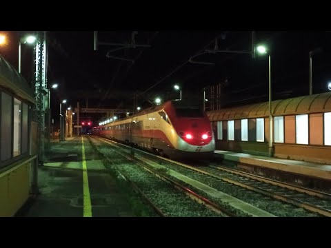 FR 9533  Torino P. Nuova - Reggio Calabria C.le