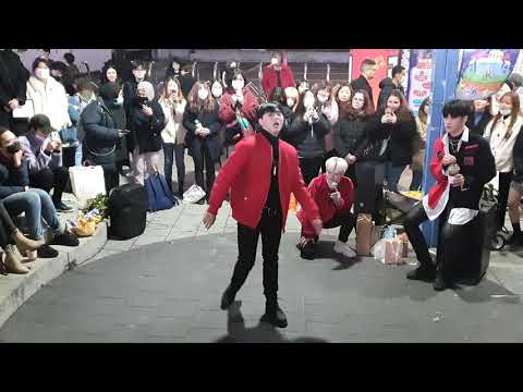맥스(MAXXAM(MYM))-이찬욱(LeeChanWook)/ DNA - BTS(방탄소년단) 20200214 홍대버스킹 DANCE COVER
