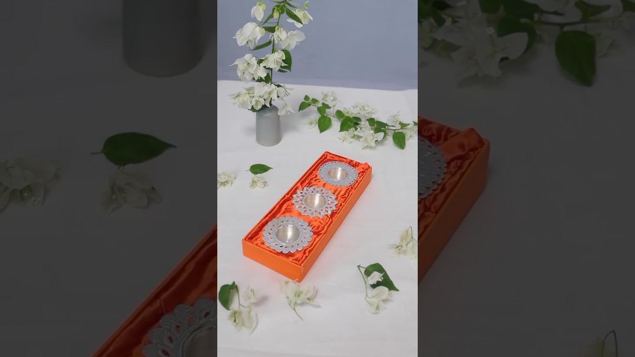 Hampers we love 💞 #hampers #rakhigifts #handmade #codesilver #gift