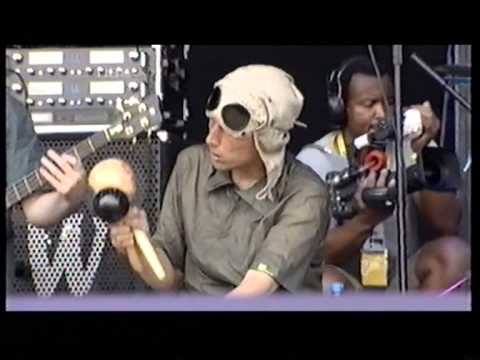 Happy Mondays, Reverend Black Grape, live at Glastonbury 2000