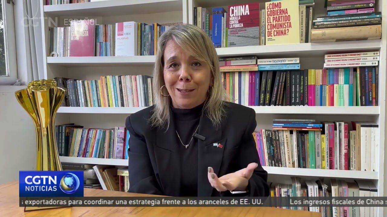 Una argentina recibe el máximo galardón chino para autores, traductores y editores extranjeros