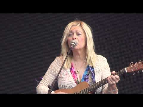 Sally Barker's 'Dear Darlin' opening for Sir Tom Jones at his gig at Northampton CC