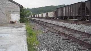 preview picture of video 'CSX Freight / Intermodal Meet at Tunnel Hill, GA'