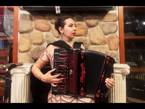 OTTACUBII72D - Vampire Ottavianelli Cub II Piano Accordion LMM 30 72 $3799