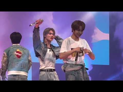 Enhypen “webridge” Las Vegas 4K concert day 2 Polaroid Love + Shout Out 230422