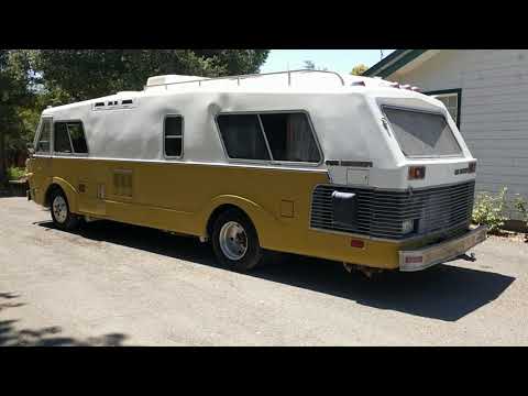 Remembering the FMC 2900R Motorhome, a True Luxury House on Wheels ...