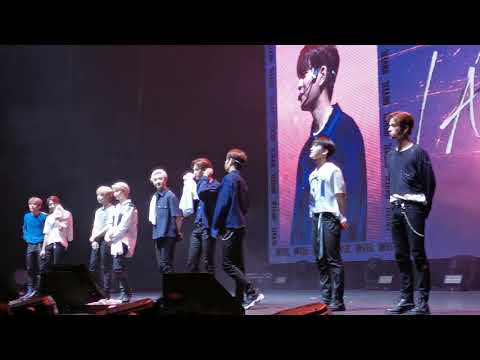 190802 Stray Kids Unveil in Berlin doing aegyo + 3rd talk 1080p fancam